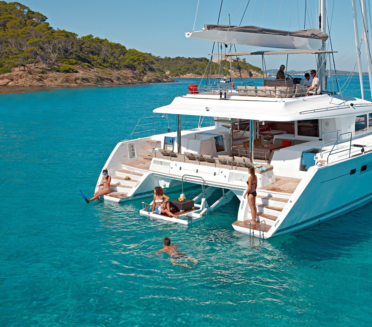 Lagoon 560