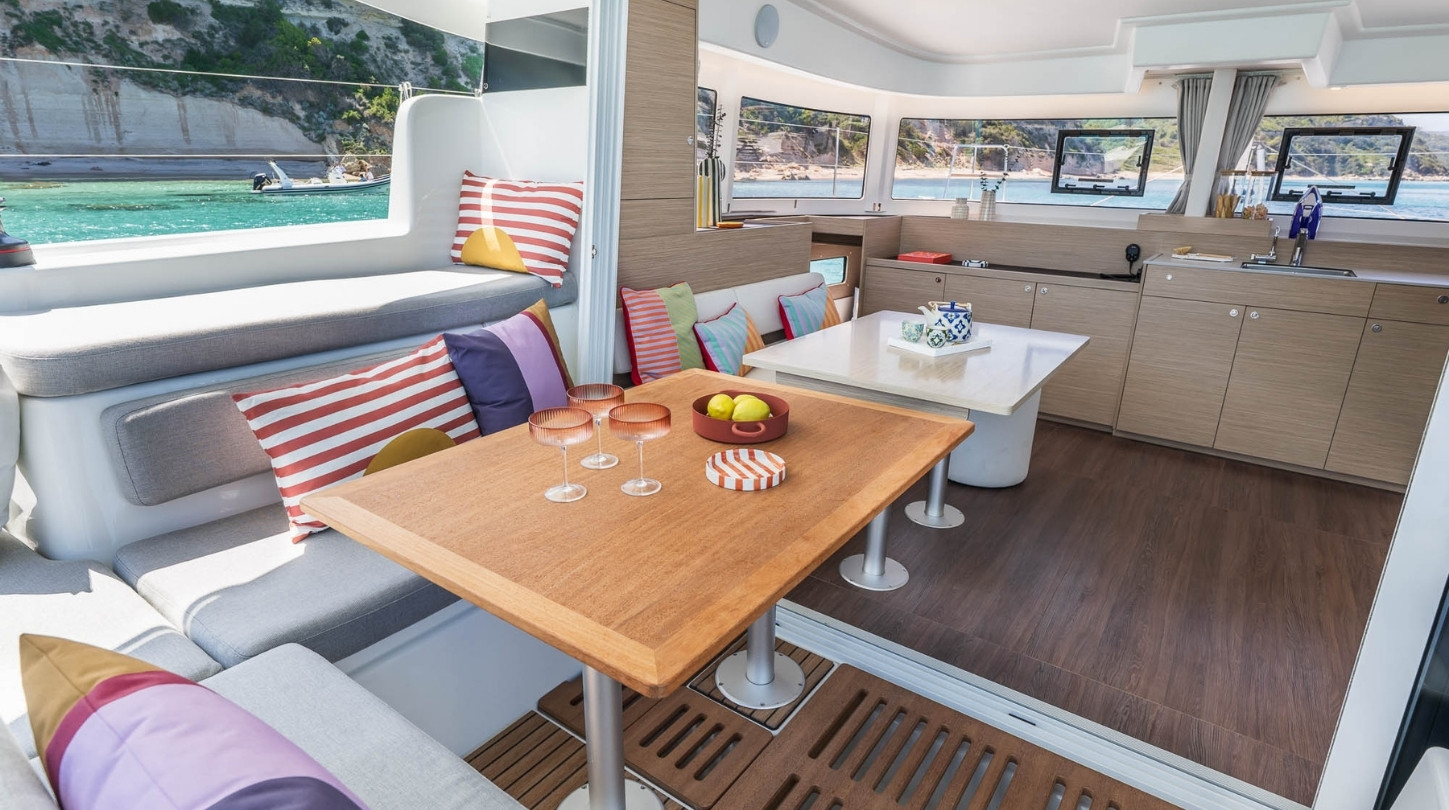 “IN & OUT” Living Space