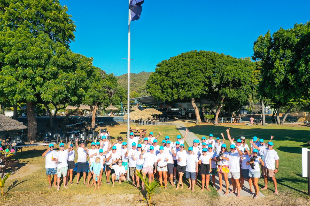 cover lagoon escapade australie