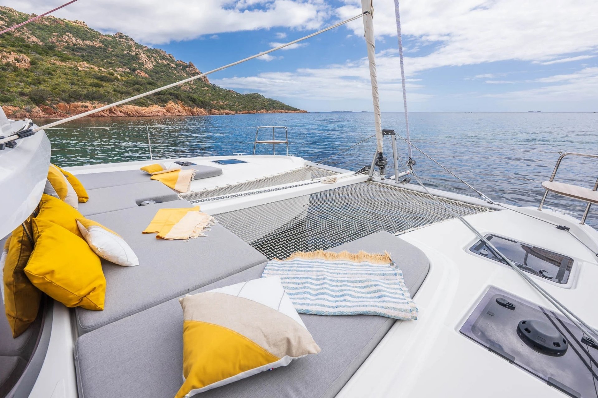 illu-article-lagoon-38-MOTY-2026-02