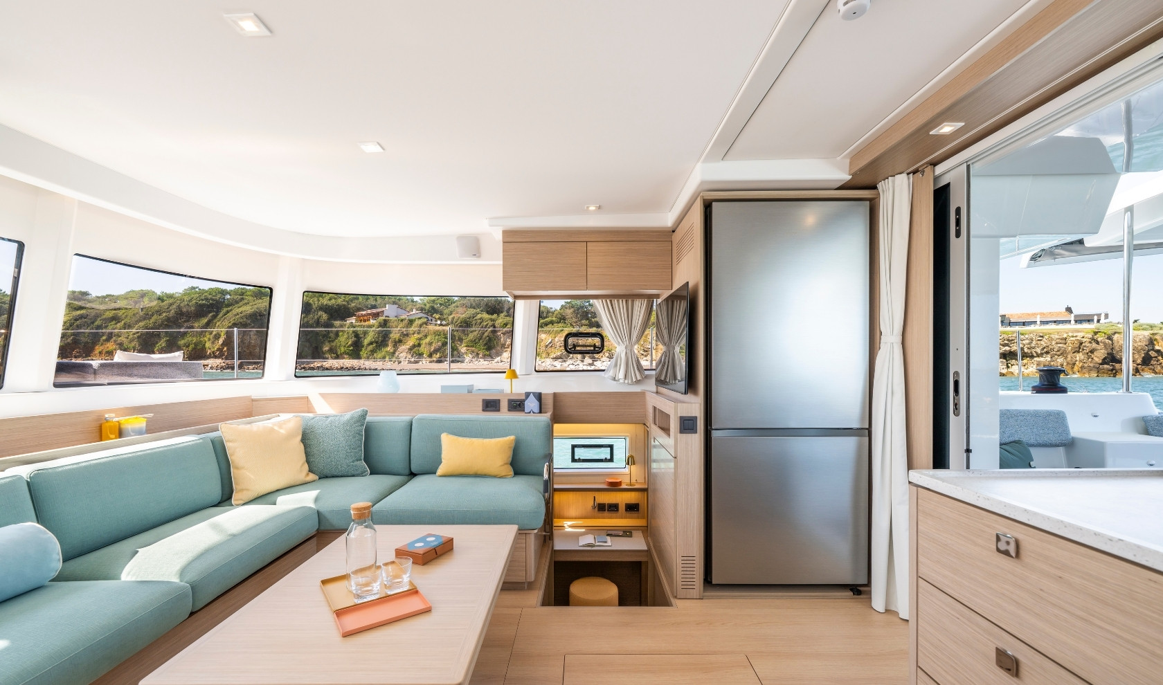 article-lagoon-47-british-yachting-awards-illu-03